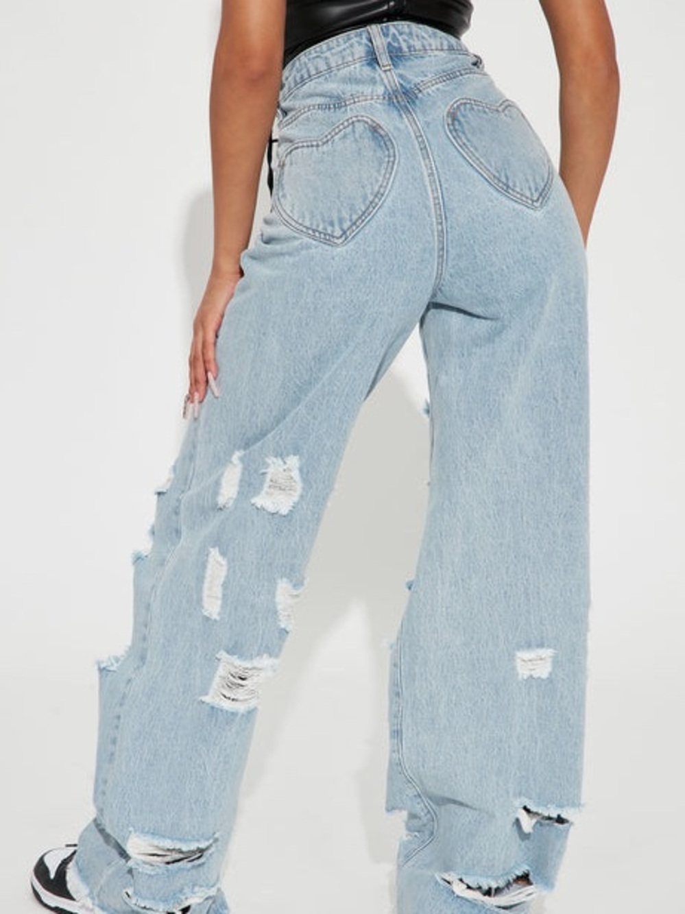Fashion Nova Melissa Ripped Straight Leg Jean - Light Blue - Size 5 - NWT - Picture 2 of 5